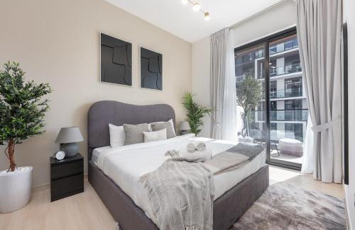 Jumeirah Village Circle Apartment | Stay at ease in this 1 bed for 3 in JVC
