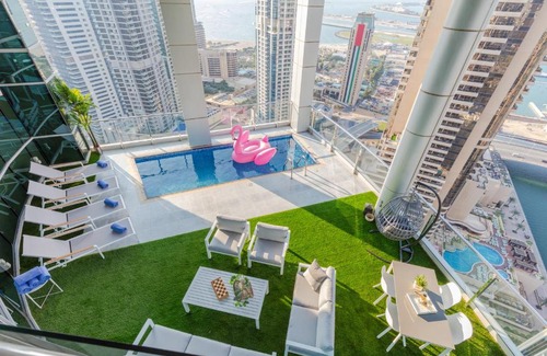 Dubai Marina Apartment | Stella Stays 4 BDR Marina Penthouse Dubai Marina Private Pool
