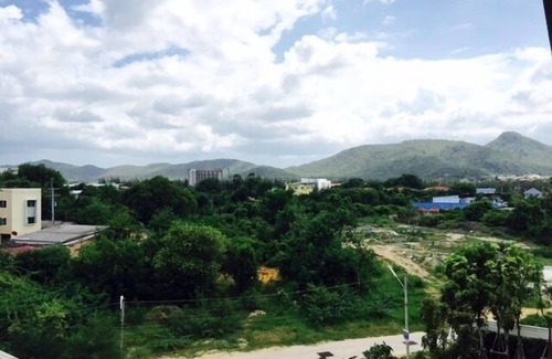 Khao Takiab Apartment | Studio / wifi / 300 m. to the beach