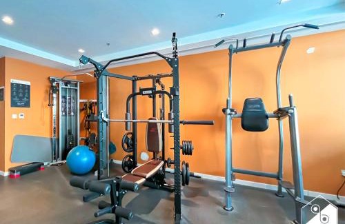 Jumeirah Village Circle Apartment | Stylish JVC Duplex l Hot Tub, Gym , Pool & Parking