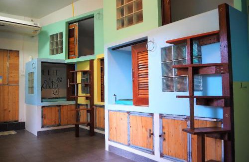 Rayong Hostel | Sundaze Samet Hostel & Hangout