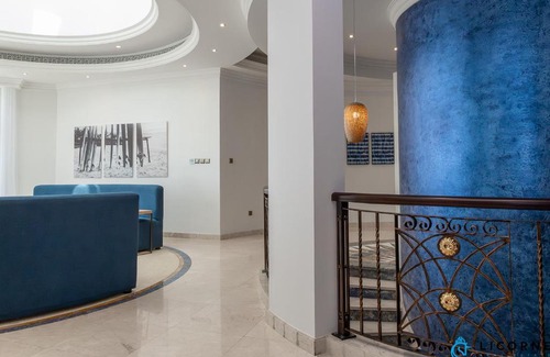 Jumeira 3 Hostel | Sunset Beach Oasis - Private & Shared Rooms