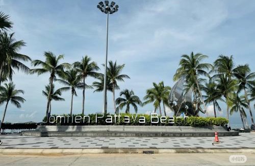 Na Kluea Villa | T M L-Jomtien Beach 5 bedrooms - independent swimming pool and KTV