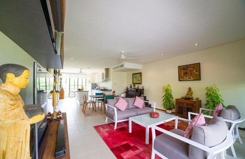 Cherngtalay Apartment | Tastefully Decorated 2 BR Penthouse