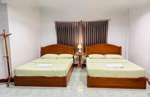Don Muang Hostel | The Best House&Hostel