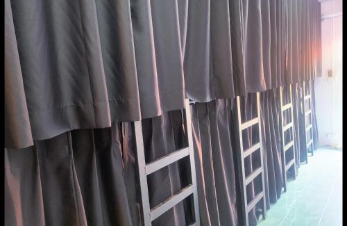 Haad Rin Hostel | The Black Sheep Hostel