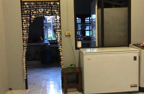 Ko Chang Hostel | The Lion