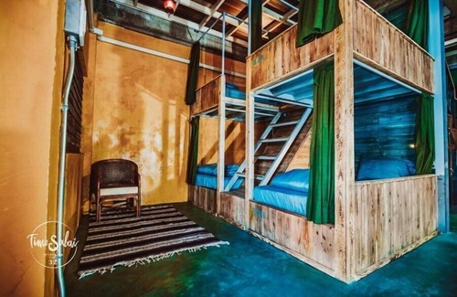 Pom Prap Hostel | Timesabai32 hostel