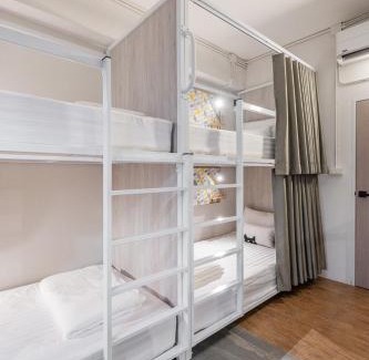 Bang Rak Hostel | Unplugged at Bangrak Design Hostel