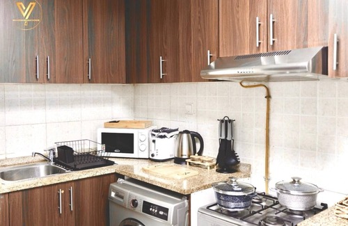 Dubai Sports City Apartment | Vash Dom Holiday Homes