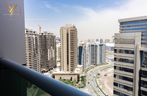 Dubai Sports City Apartment | Vash Dom Holiday Homes