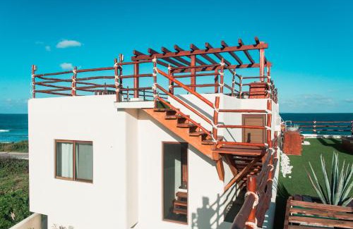 Isla Mujeres House | Villa with ocean view, pool, restaurant and rooftop