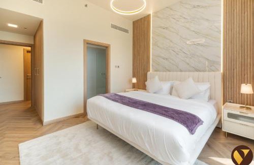 Jumeirah Village Circle Apartment | Vogue Elegant JVC Apartment near Circle Mall with large balcony Pool and Gym access