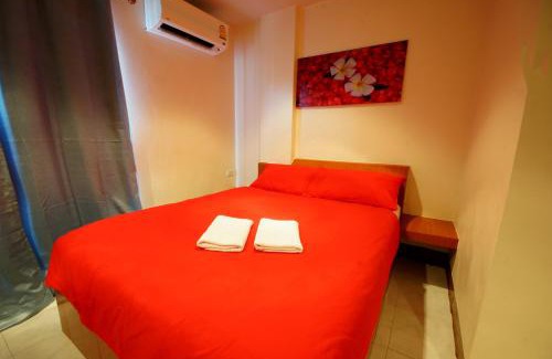 Pattaya Bay House | Walking Street Guest House