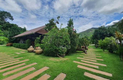 Mae Suai House | ธารธารา ออนเซน เชียงราย