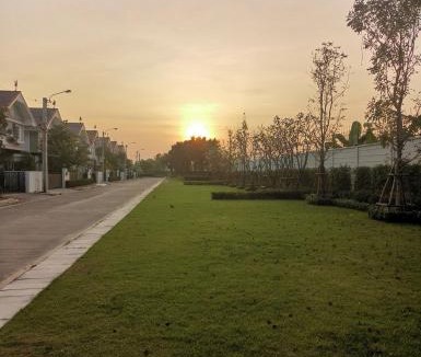 Khlong Song Ton Nun House | บ้านพักสุวรรณภูมิ​ แอร์​พอร์ต​ลิงค์​ลาดกระบัง