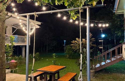 Ban Na Faek House | บ้านสวนริมธาร โฮมสเตย์ ท้ายเหมือง พังงา