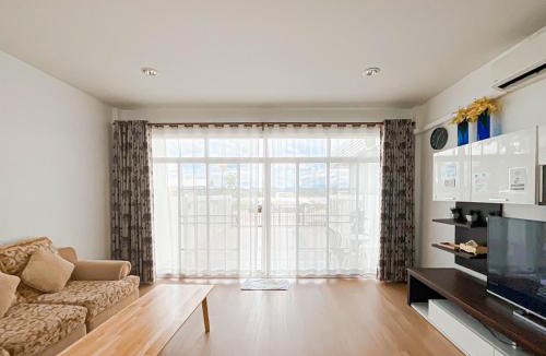 Nakhon Phanom House | บ้านเลียบโขง นครพนม b2