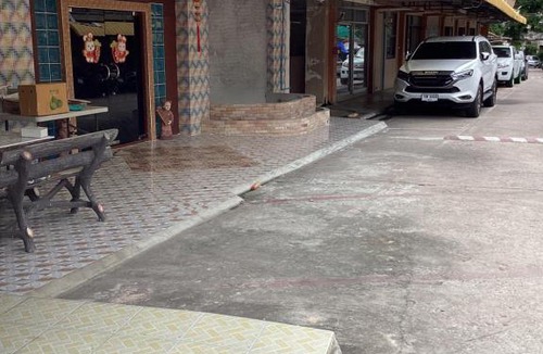 Si Racha Apartment | บ้านโนรีแมนชั่น