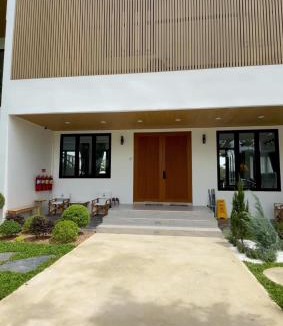 Photharam Apartment | ปณิตา ริเวอร์ พลูวิลล่า