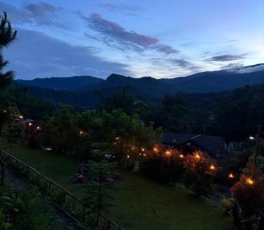 Doi Lo House | รักเขาอินทนนท์โฮมสเตย์ Doi inthanon Homestay