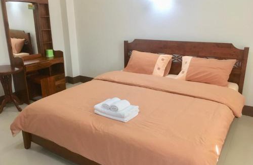 Ban Tom Hotel | โรงแรมภูมิชาญเพลส