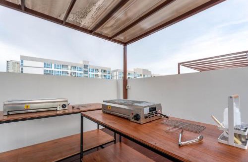 Central Pattaya Villa | 芭提雅中心区独栋泳池别墅5卧6卫3厅KTV鱼池billiards烧烤芭提雅海滩步行街500m双条车