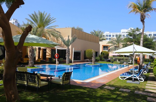 Al Barsha 1 Villa | 04 Bedroom Family Villas - Al Barsha 1, Dubai