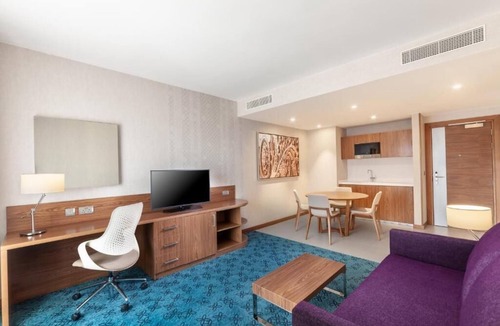 Jadaf Apartment | 1 Bedroom Suite Near Al Jaddaf Metro Station