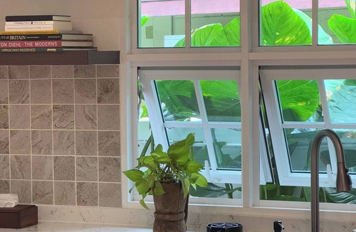 Lat Krabang House | 10 mins from airport/3-BR house 6 people Group stay