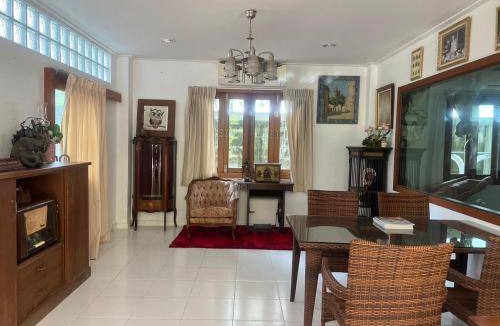 Kanchanaburi Hotel | 100 m² Hotel ∙ 2 bedrooms ∙ 5 guests