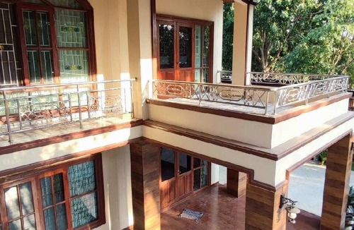Ban Pong Villa | 100 m² Villa ∙ 5 bedrooms ∙ 15 guests