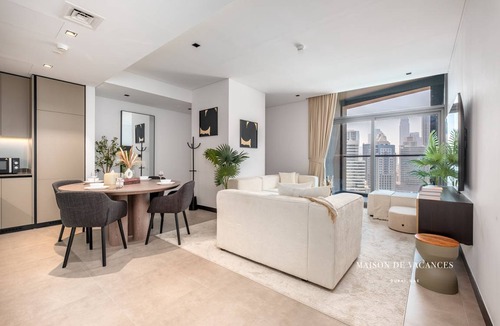 Business Bay Apartment | 104 m² Apartment ∙ 2 bedrooms ∙ 3 guests
