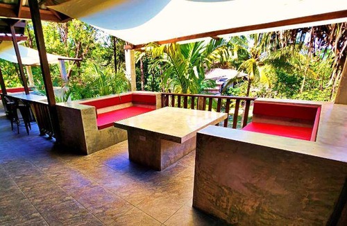 Ranong House | 140 m² Bungalow ∙ 2 bedrooms ∙ 127 guests