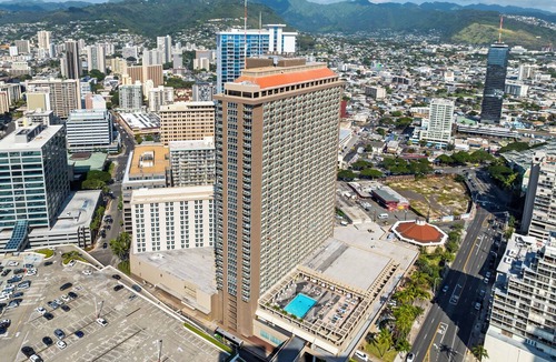Ala Moana Apartment | 15th floor studio with 2 full size bed at Ala Moana Hotel