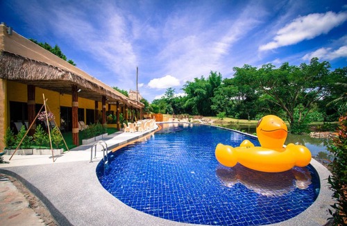 Tha Khoei Resort | 176 m² Resort ∙ 2 bedrooms ∙ 4 guests