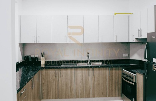 Garhoud Apartment | 1BR Near Metro-Airport Ideal for Families & Biz