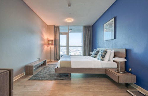 Dubai Media City Apartment | 2 Bedroom Apartment In 23 Marina Tower
