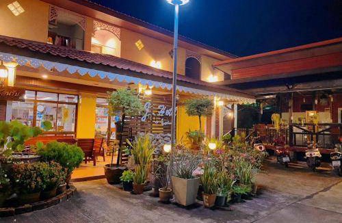 That Phanom Hotel | 20 m² Hotel ∙ 2 guests