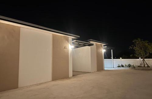 Khlong Luang Hotel | 24 Sleep Resort Khlong Luang Hospital