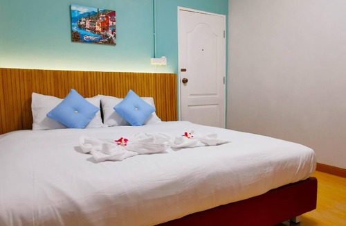 Talat Khwan Apartment | 250 m² Apartment ∙ 1 bedroom ∙ 2 guests