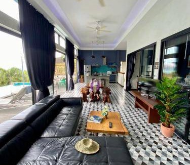 Hua Thanon Villa | 256 m² Villa ∙ 3 bedrooms ∙ 8 guests