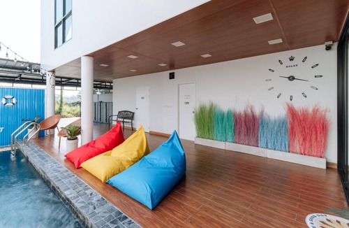 Rangsit Resort | 270 m² Resort ∙ 3 bedrooms ∙ 9 guests