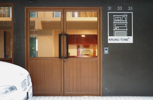 Bang Lamphu Lang Hostel | 29 m² Hostel ∙ 7 guests