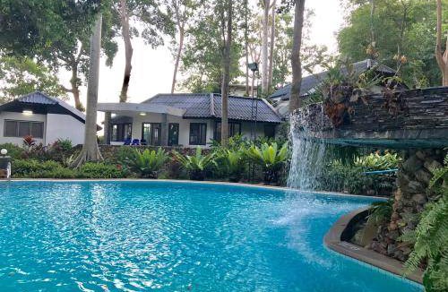 Chakphong House | 290 m² House ∙ 4 bedrooms ∙ 16 guests