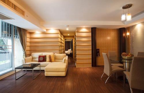 Khlong Toei Nuea House | 2B-Short-term rental allowed-2BRs Downtown Bangkok