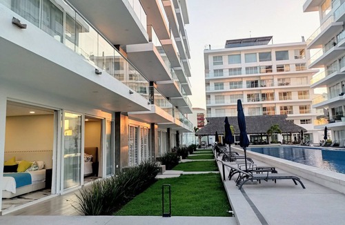 Nuevo Vallarta Condo | 2BR Exclusive Private Pool Canal view y Beach