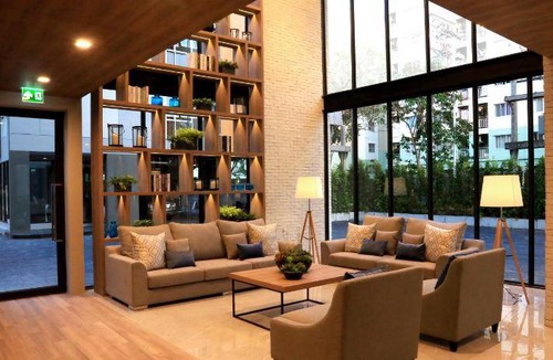 Phlabphla Hotel | 30 m² Hotel ∙ 127 guests
