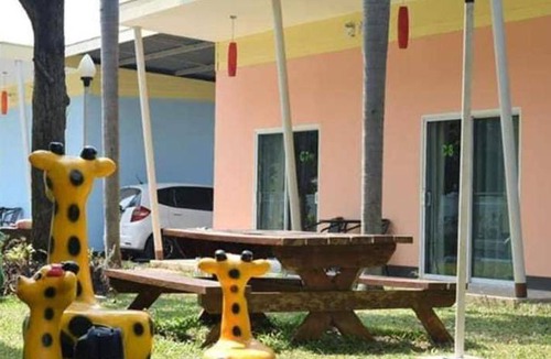 Nong Bua Hotel | 30 m² Hotel ∙ 4 guests