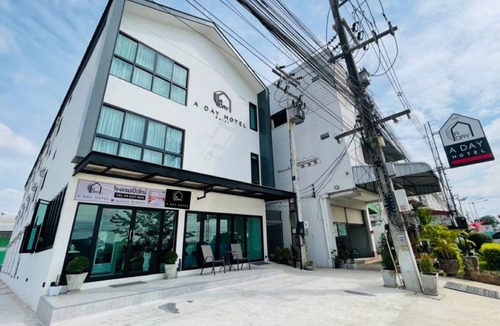Nuea Mueang Hotel | 32 m² Hotel ∙ 4 guests